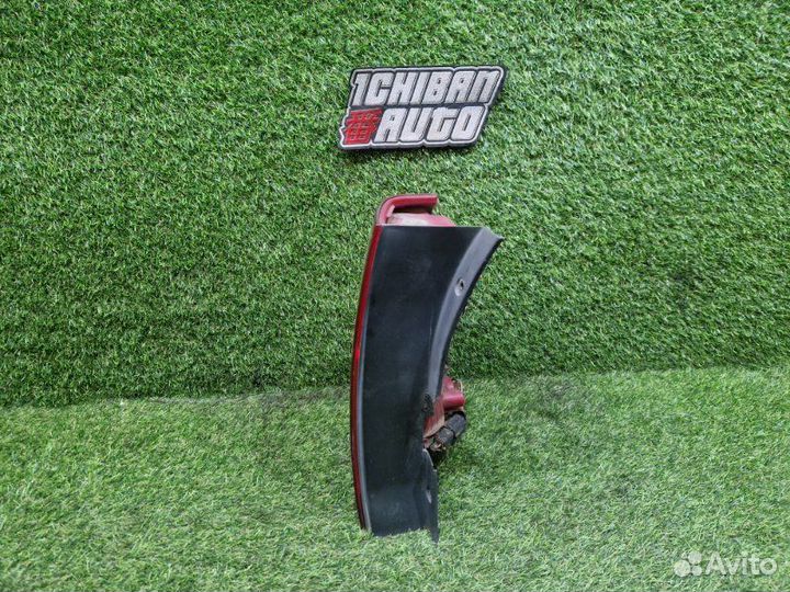 Стоп-сигнал задний левый Kia Sportage KM D4EA 2009