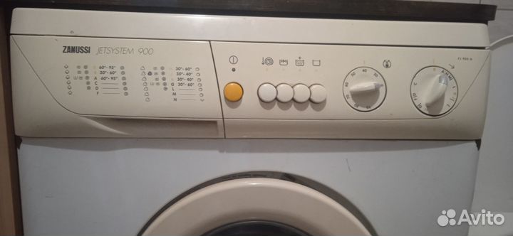 Стиральная машинка Zanussi