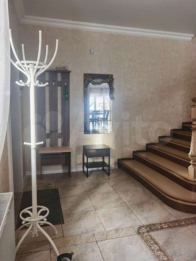 Дом 170 м² на участке 4 сот.