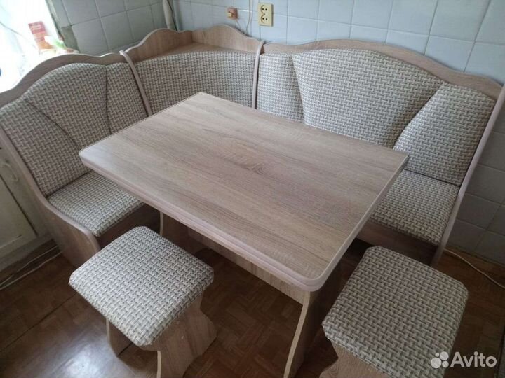 Кухонный уголок