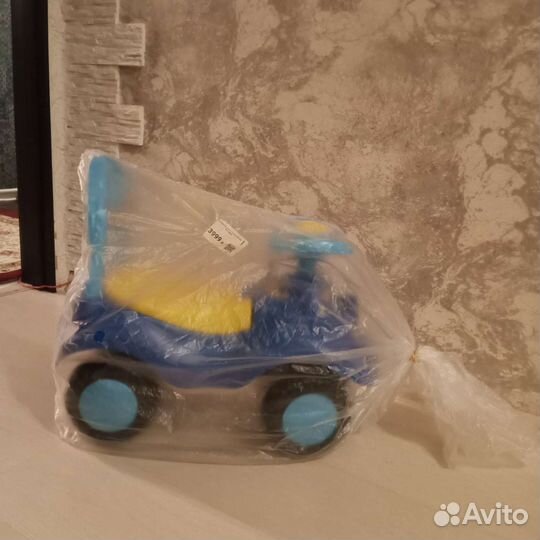 Машинка каталка