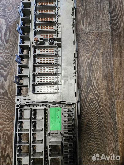 Блок предохранителей Scania 4 seria