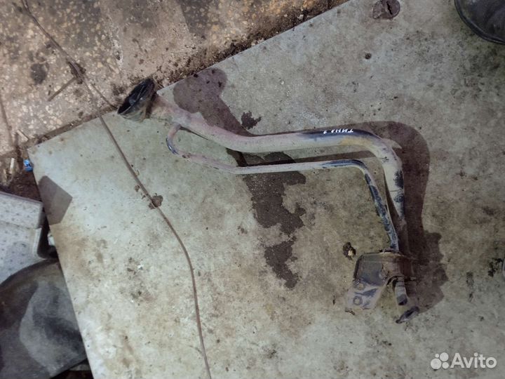 Горловина топливного бака nissan almera tino