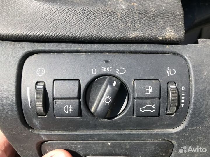 Блок управления светом Volvo S60 S80 XC70 XC60 P3