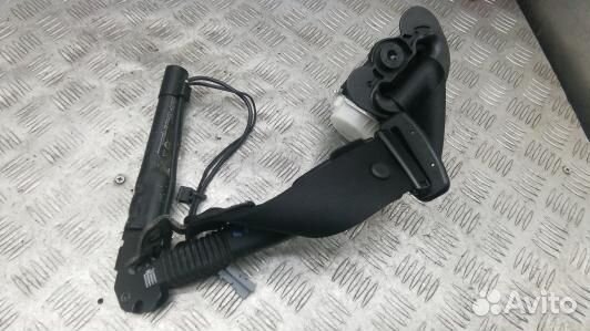 Ремень безопасности с пиропатроном сиденья передне