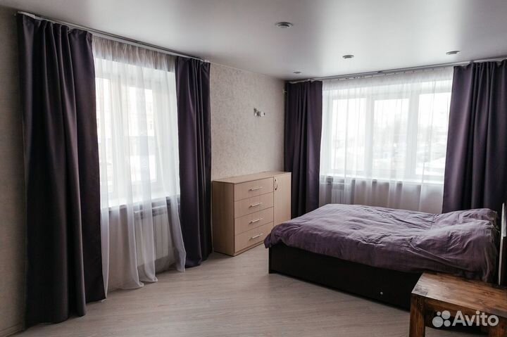 Электрокарниз и карниз (шторы и тюль)