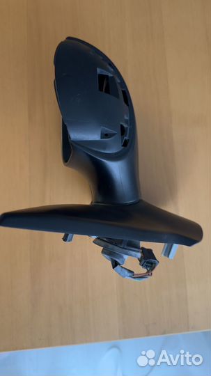 Зеркало левое peugeot 206 сс