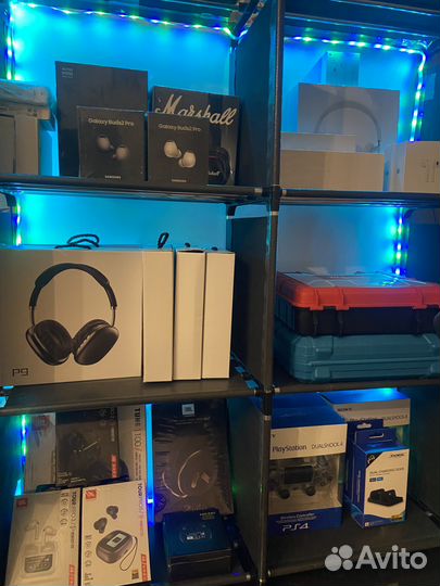 Сюрприз бокс с электроникой и техникой