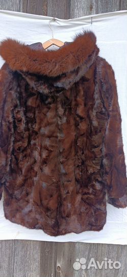 Шубка норковая с капюшоном