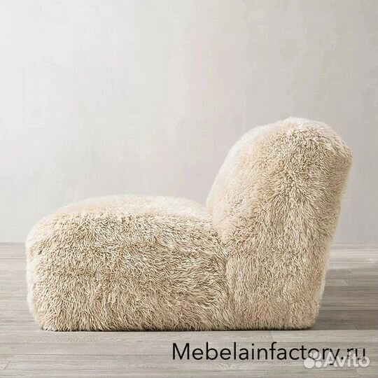 Меховой диван