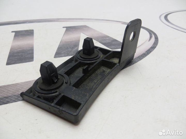 Кронштейн расширителя арки задний правый Mazda CX5