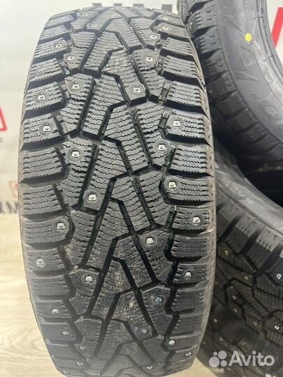 Pirelli Ice Zero 205/55 R16