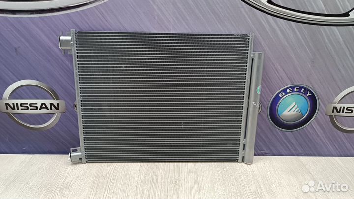 Радиатор кондиционера Nissan X-trail T32