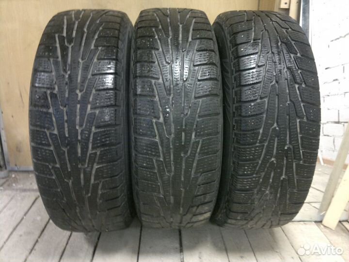 Nokian Tyres Hakkapeliitta R 225/70 R16