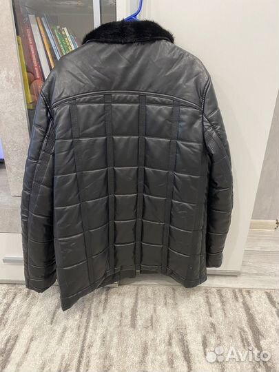 Курточка кожаная мужская