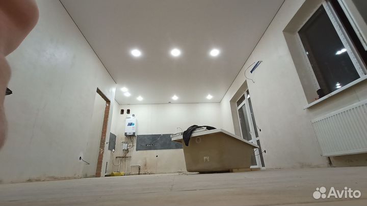 Монтажник натяжных потолков