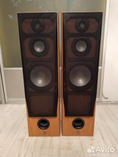 Yamaha NS-8390