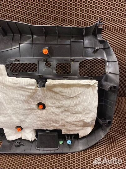 Обшивка крышки багажника задняя Chery Tiggo 7 Pro