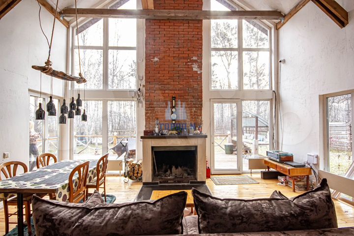 Дом 165 м² на участке 20 сот.