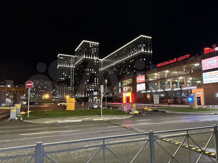 Торговая площадь, 27 м²