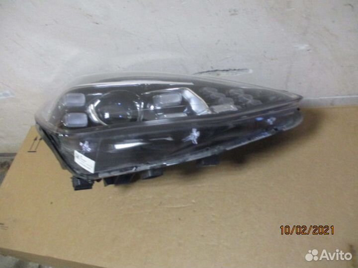 Фара правая Kia Sportage