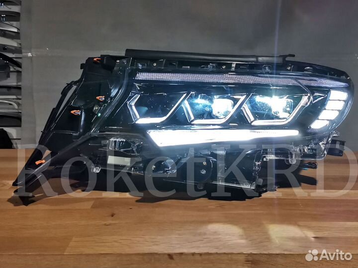 Фары Toyota Land Cruiser Prado 150 c 2018 г