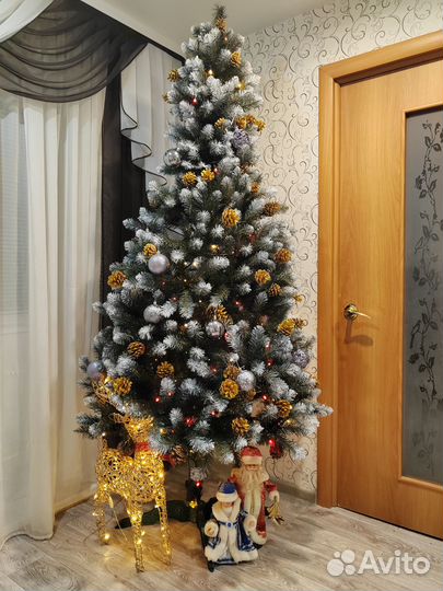 Ель искуственная