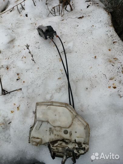 Замок двери suzuki sx4