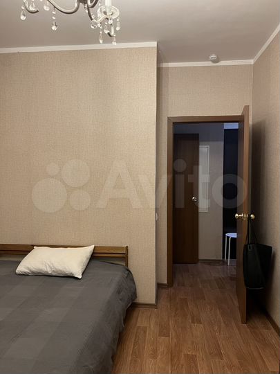 Комната 14 м² в 2-к., 10/25 эт.