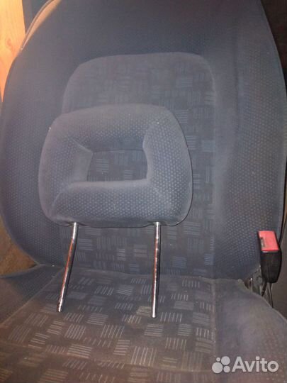Сиденье пассажирское тойота авенсис т220 2000гв