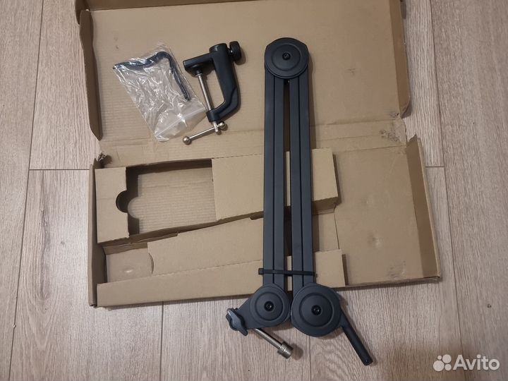 Микрофонная стойка