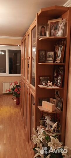 Книжные полки