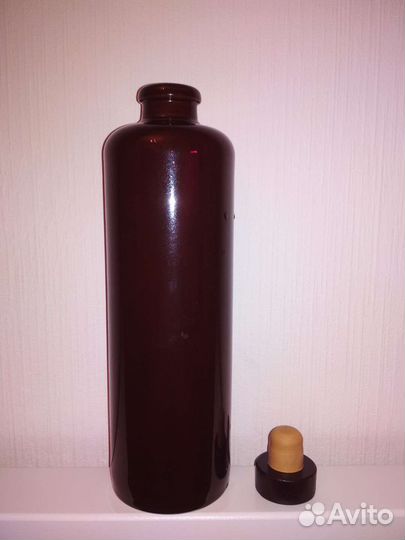 Бутылка керамическая с крышкой