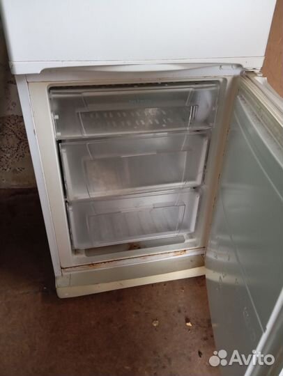 Холодильник бу
