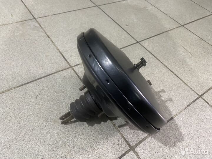Вакуумный усилитель Мерседес W115/114