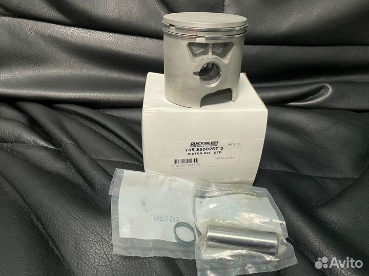 Поршень Mercury