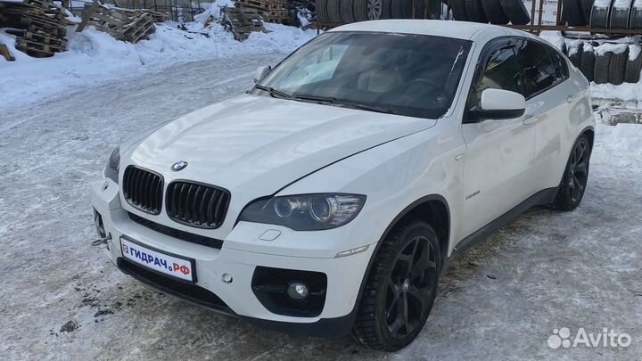 Кронштейн радиатора левый BMW X6 (E71) 17117799761