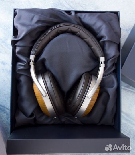 Наушники Denon AH-D9200
