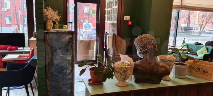 Ресторан с летним кафе, 202.7 м², отдельностоящее