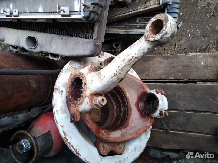 Шкворень (кулак) поворотный Татра 815