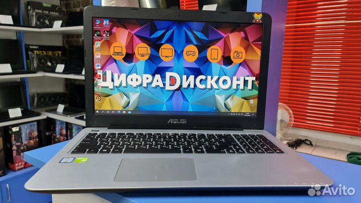 Ноутбук Asus 15.6