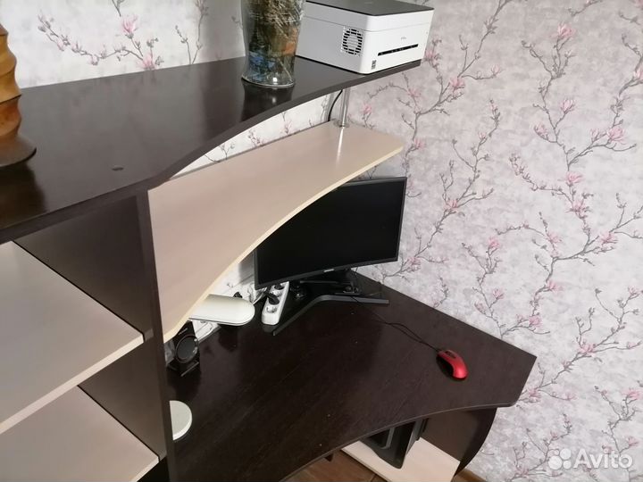 Компьютерный стол венге