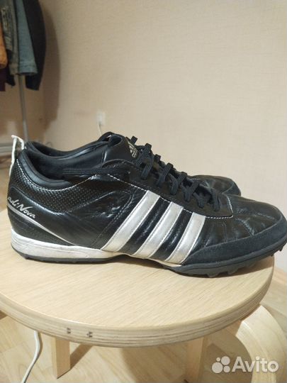 Сороконожки adidas nova 42 размер