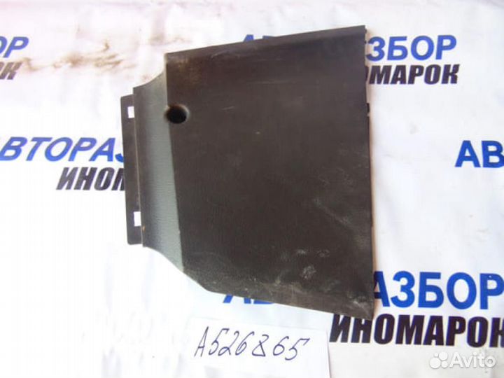 Накладка для Nissan X-Trail 1 2001-2007г