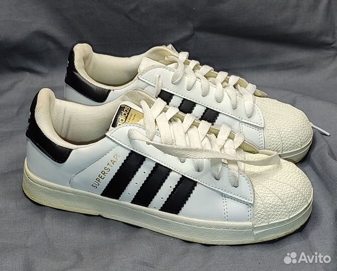 Кроссовки adidas superstar