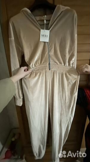 Продам новый комбинезон