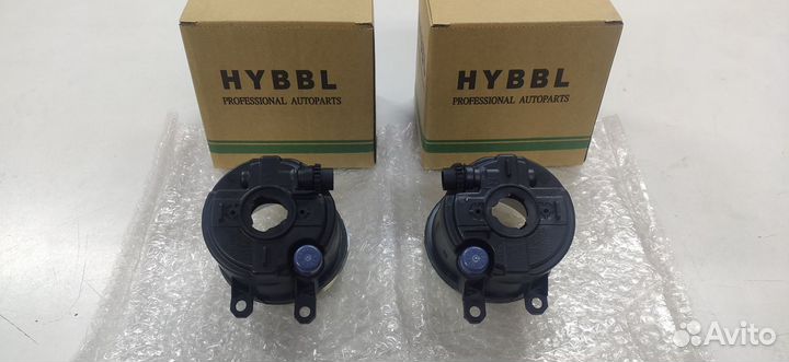 Фара противотуманная Toyota Avensis Camry Rav4