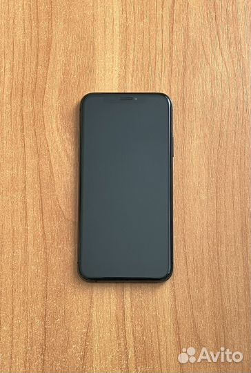 iPhone Xs, 256 ГБ