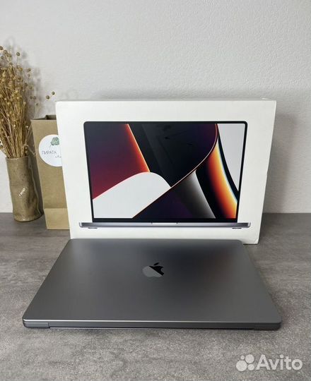 Macbook pro 16 m1 16gb 1tb