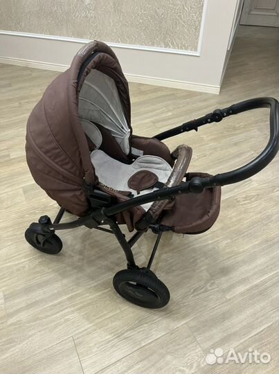 Коляска zippy